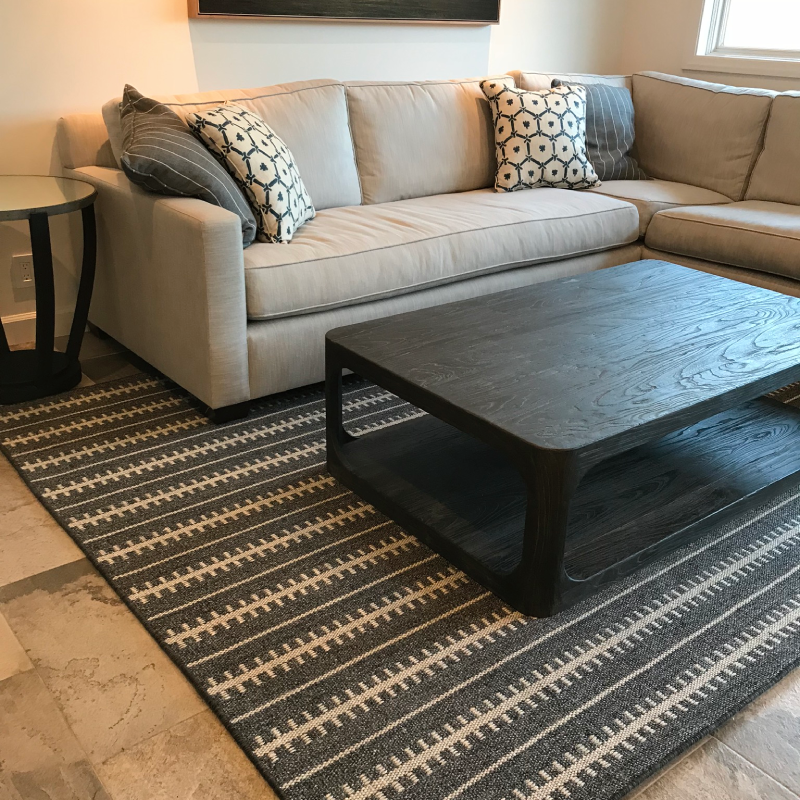 Area-Rug-800x800